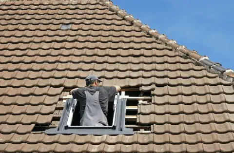 Pose de velux - Florentin-la-Capelle